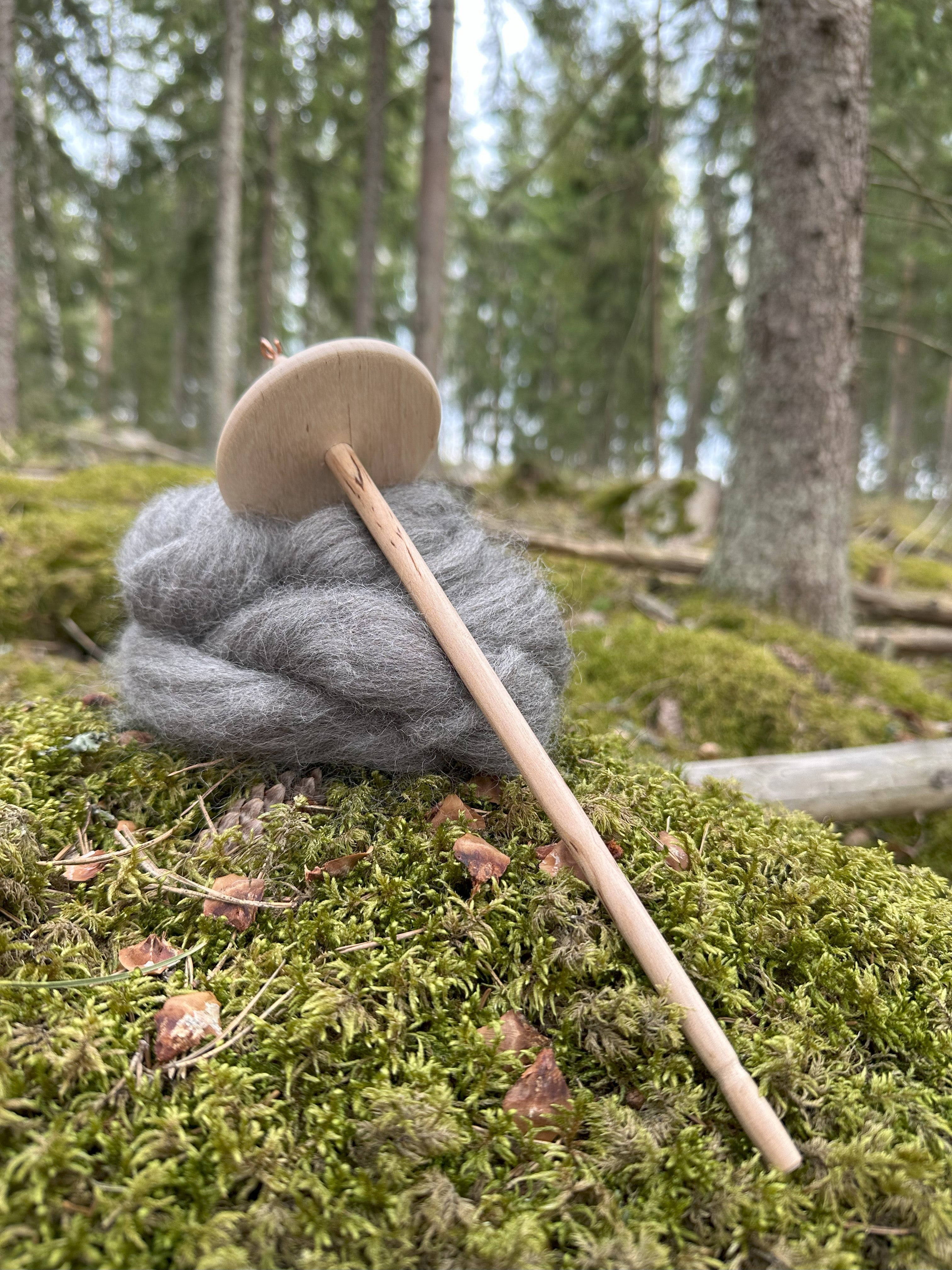 Yläpainoinen värttinä, Suomalaista käsityötä