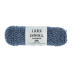 Lang Yarns Jawoll – Sukkalankojen klassikko ja kestävyyden salaisuus.
75 % puhdasta uutta villaa (Patagonian Corriedale), 25 % polyamidia
50 g = n. 210 m (Fingering-vahvuus)
Kerän sisällä on 5 gramman vahvikelankarulla samassa sävyssä.