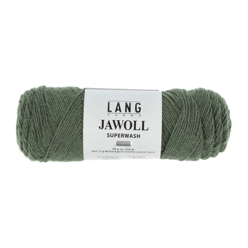 Lang Yarns Jawoll – Sukkalankojen klassikko ja kestävyyden salaisuus.
75 % puhdasta uutta villaa (Patagonian Corriedale), 25 % polyamidia
50 g = n. 210 m (Fingering-vahvuus)
Kerän sisällä on 5 gramman vahvikelankarulla samassa sävyssä.