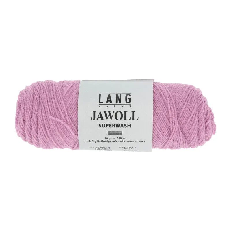 Lang Yarns Jawoll – Sukkalankojen klassikko ja kestävyyden salaisuus.
75 % puhdasta uutta villaa (Patagonian Corriedale), 25 % polyamidia
50 g = n. 210 m (Fingering-vahvuus)
Kerän sisällä on 5 gramman vahvikelankarulla samassa sävyssä.