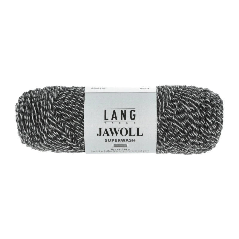 Lang Yarns Jawoll – Sukkalankojen klassikko ja kestävyyden salaisuus.
75 % puhdasta uutta villaa (Patagonian Corriedale), 25 % polyamidia
50 g = n. 210 m (Fingering-vahvuus)
Kerän sisällä on 5 gramman vahvikelankarulla samassa sävyssä.