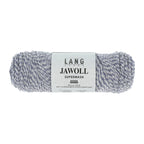 Lang Yarns Jawoll – Sukkalankojen klassikko ja kestävyyden salaisuus.
75 % puhdasta uutta villaa (Patagonian Corriedale), 25 % polyamidia
50 g = n. 210 m (Fingering-vahvuus)
Kerän sisällä on 5 gramman vahvikelankarulla samassa sävyssä.