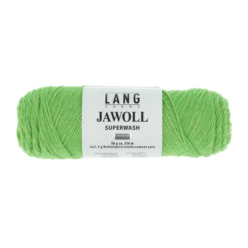 Lang Yarns Jawoll – Sukkalankojen klassikko ja kestävyyden salaisuus.
75 % puhdasta uutta villaa (Patagonian Corriedale), 25 % polyamidia
50 g = n. 210 m (Fingering-vahvuus)
Kerän sisällä on 5 gramman vahvikelankarulla samassa sävyssä.
