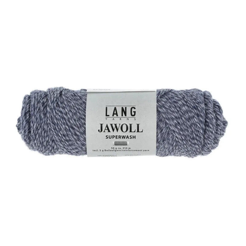 Lang Yarns Jawoll – Sukkalankojen klassikko ja kestävyyden salaisuus.
75 % puhdasta uutta villaa (Patagonian Corriedale), 25 % polyamidia
50 g = n. 210 m (Fingering-vahvuus)
Kerän sisällä on 5 gramman vahvikelankarulla samassa sävyssä.