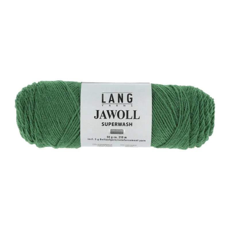 Lang Yarns Jawoll – Sukkalankojen klassikko ja kestävyyden salaisuus.
75 % puhdasta uutta villaa (Patagonian Corriedale), 25 % polyamidia
50 g = n. 210 m (Fingering-vahvuus)
Kerän sisällä on 5 gramman vahvikelankarulla samassa sävyssä.