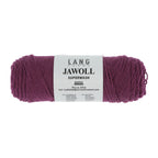 Lang Yarns Jawoll – Sukkalankojen klassikko ja kestävyyden salaisuus.
75 % puhdasta uutta villaa (Patagonian Corriedale), 25 % polyamidia
50 g = n. 210 m (Fingering-vahvuus)
Kerän sisällä on 5 gramman vahvikelankarulla samassa sävyssä.