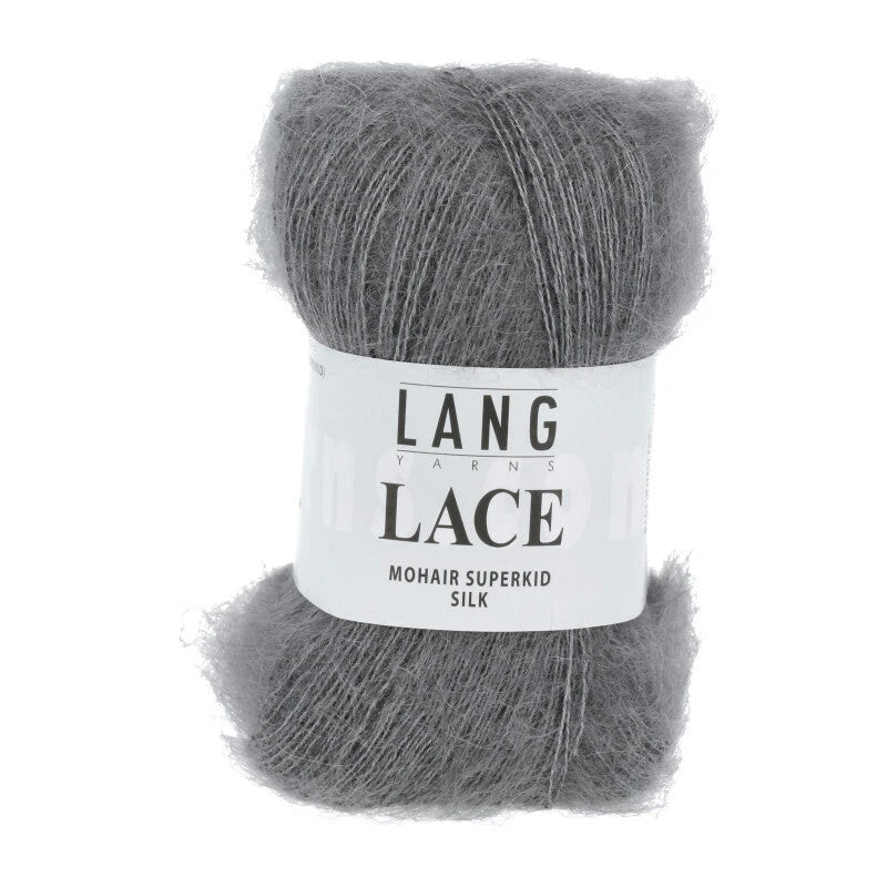 Lang Yarns Lace kutsuu luomaan neuleita, jotka tuntuvat yhtä upeilta kuin näyttävät. 58 % Superkid Mohair (hienointa laatua), 42 % Silkki
310 m / 25 g