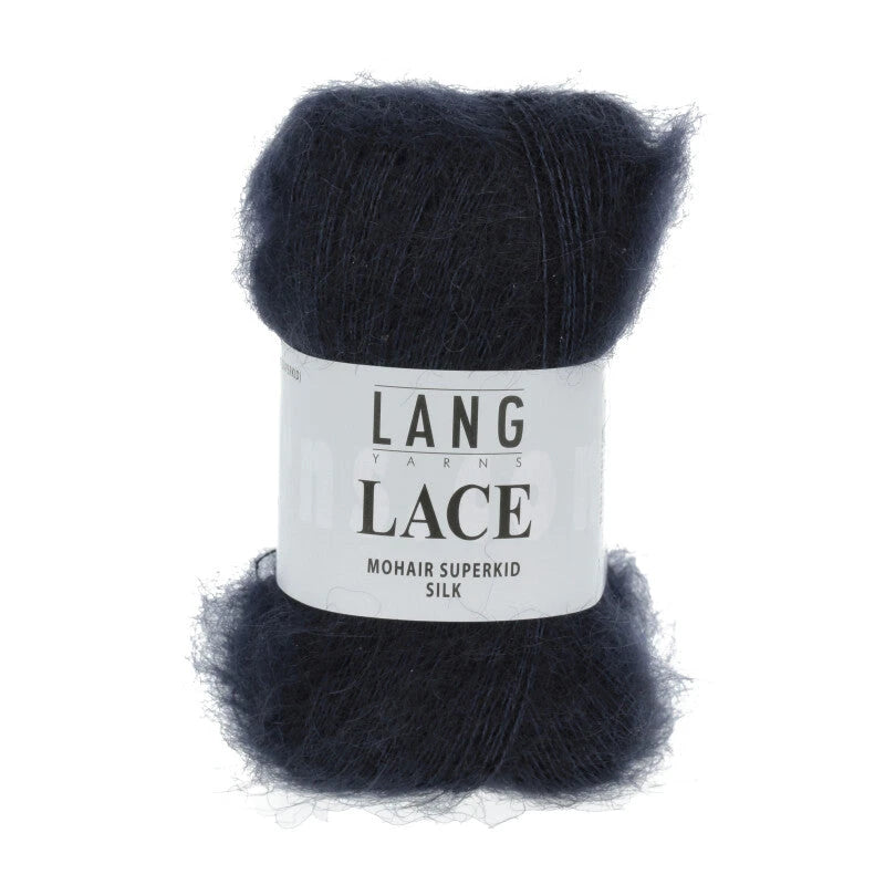 Lang Yarns Lace kutsuu luomaan neuleita, jotka tuntuvat yhtä upeilta kuin näyttävät. 58 % Superkid Mohair (hienointa laatua), 42 % Silkki
310 m / 25 g