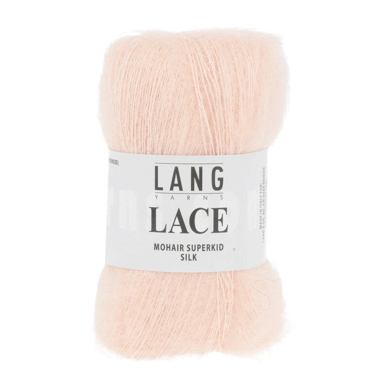 Lang Yarns Lace kutsuu luomaan neuleita, jotka tuntuvat yhtä upeilta kuin näyttävät. 58 % Superkid Mohair (hienointa laatua), 42 % Silkki
310 m / 25 g