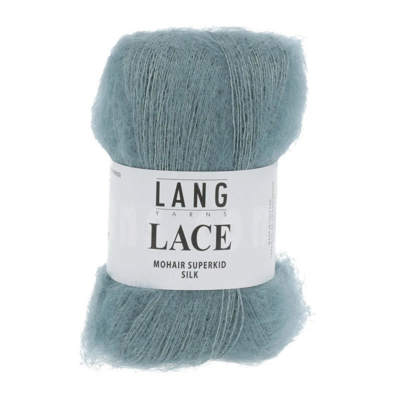 Lang Yarns Lace kutsuu luomaan neuleita, jotka tuntuvat yhtä upeilta kuin näyttävät. 58 % Superkid Mohair (hienointa laatua), 42 % Silkki
310 m / 25 g