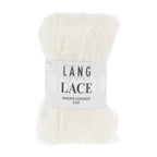 Lang Yarns Lace kutsuu luomaan neuleita, jotka tuntuvat yhtä upeilta kuin näyttävät. 58 % Superkid Mohair (hienointa laatua), 42 % Silkki
310 m / 25 g