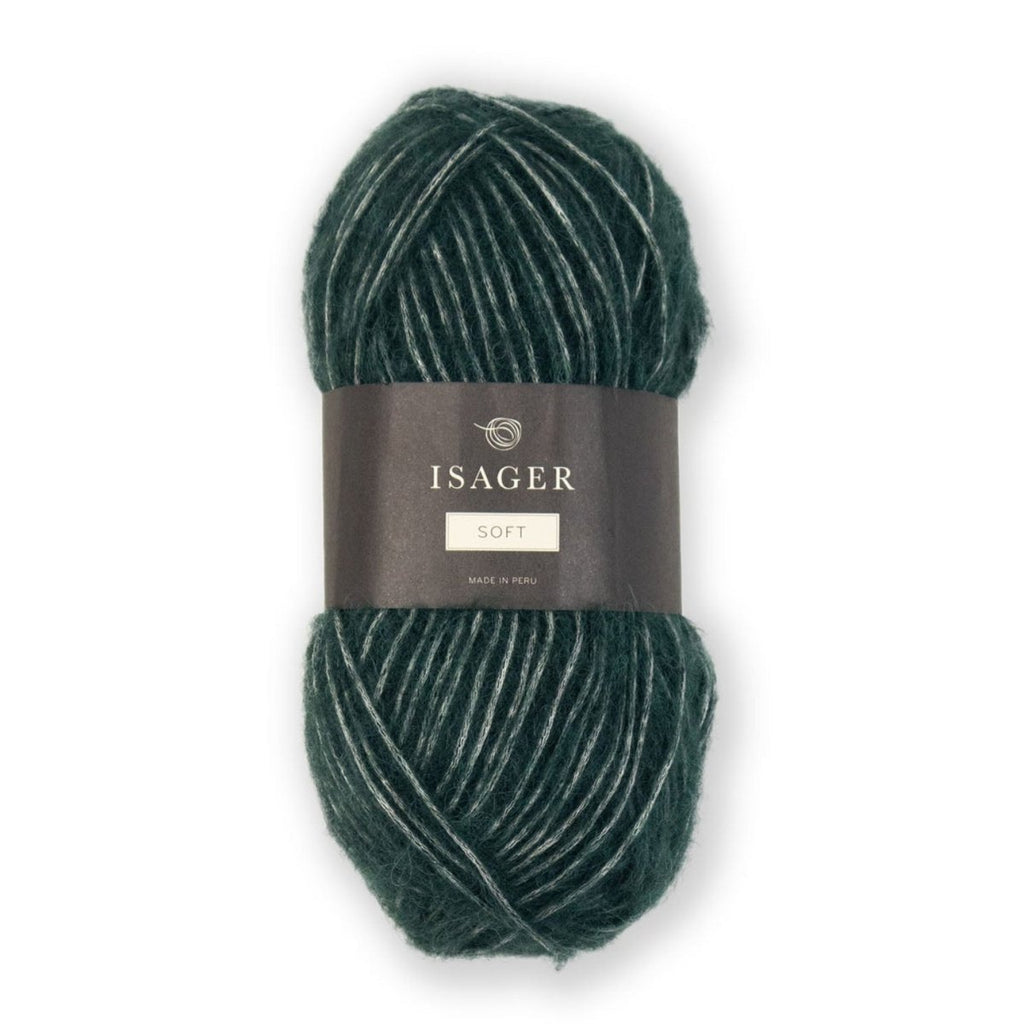 Isager Soft 50 g – Ylellisen pehmeä baby alpakan ja luomupuuvillan liitto (125 m / 50 g). Kuohkeutta ja keveyttä neuleisiin. Tilaa ihana lanka heti!