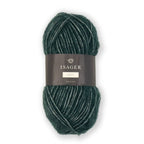 Isager Soft 50 g – Ylellisen pehmeä baby alpakan ja luomupuuvillan liitto (125 m / 50 g). Kuohkeutta ja keveyttä neuleisiin. Tilaa ihana lanka heti!