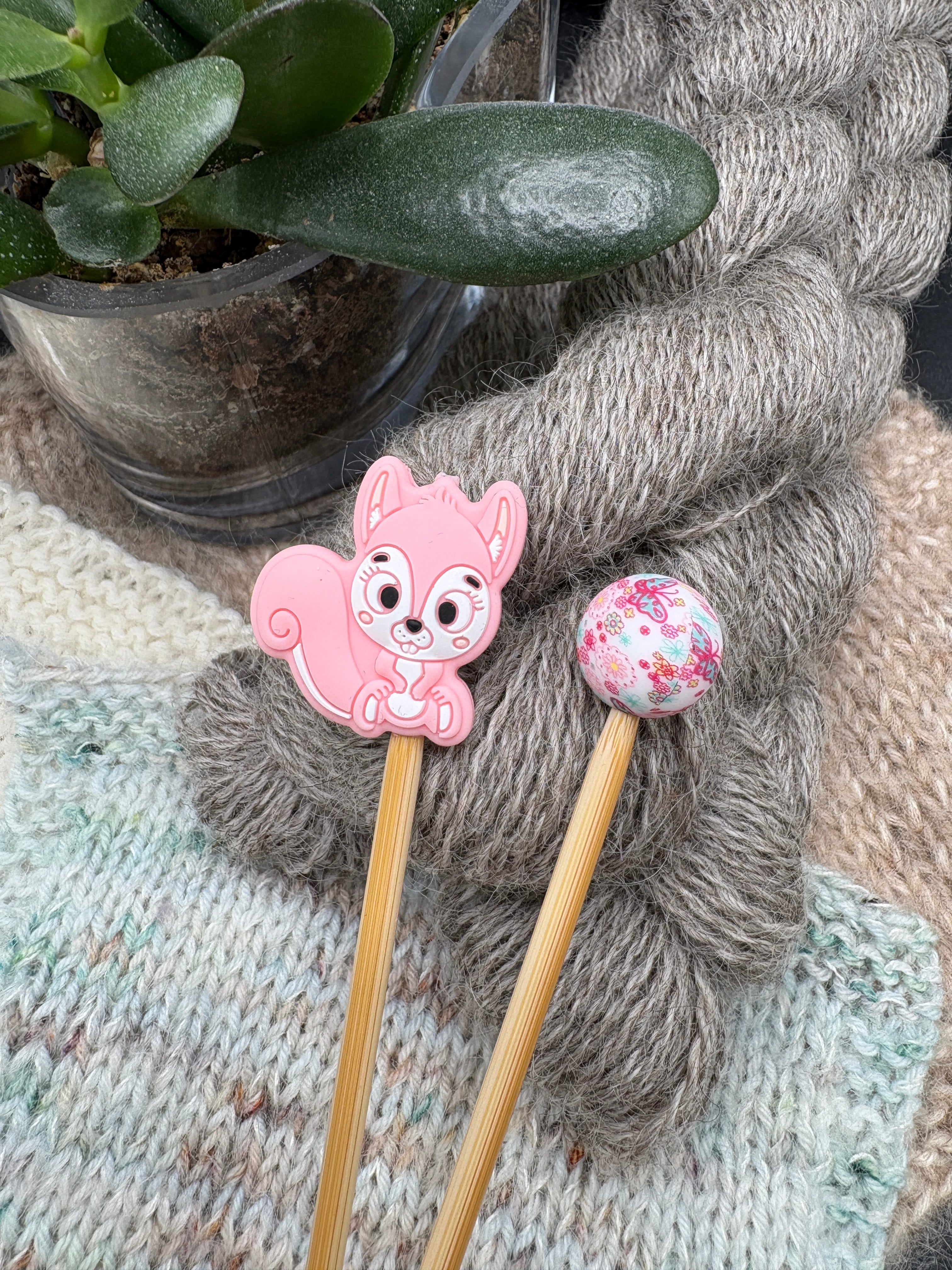 Silikoniset puikkostopparit (2 kpl) - Orava