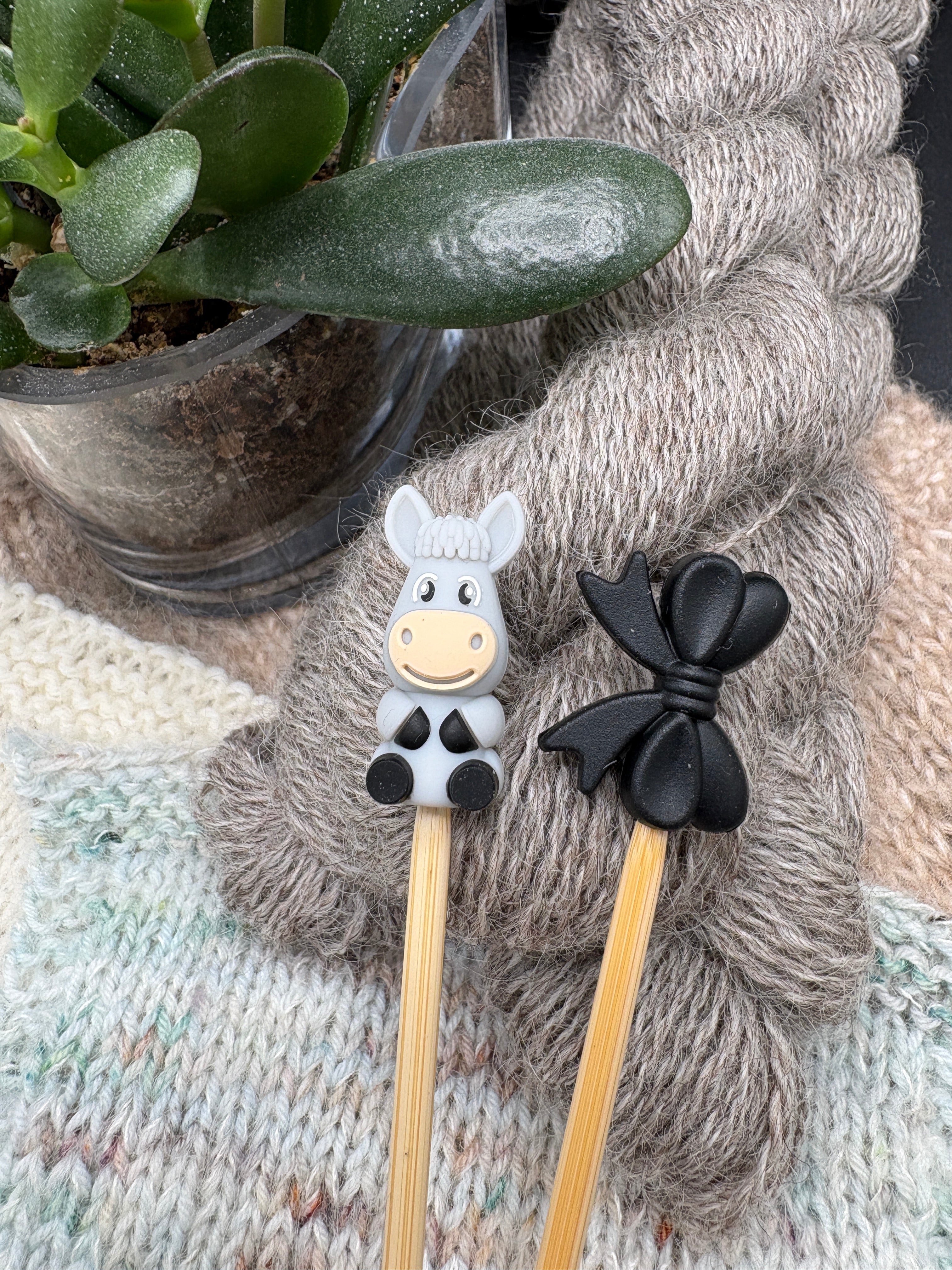 Silikoniset puikkostopparit (2 kpl) - Aasi