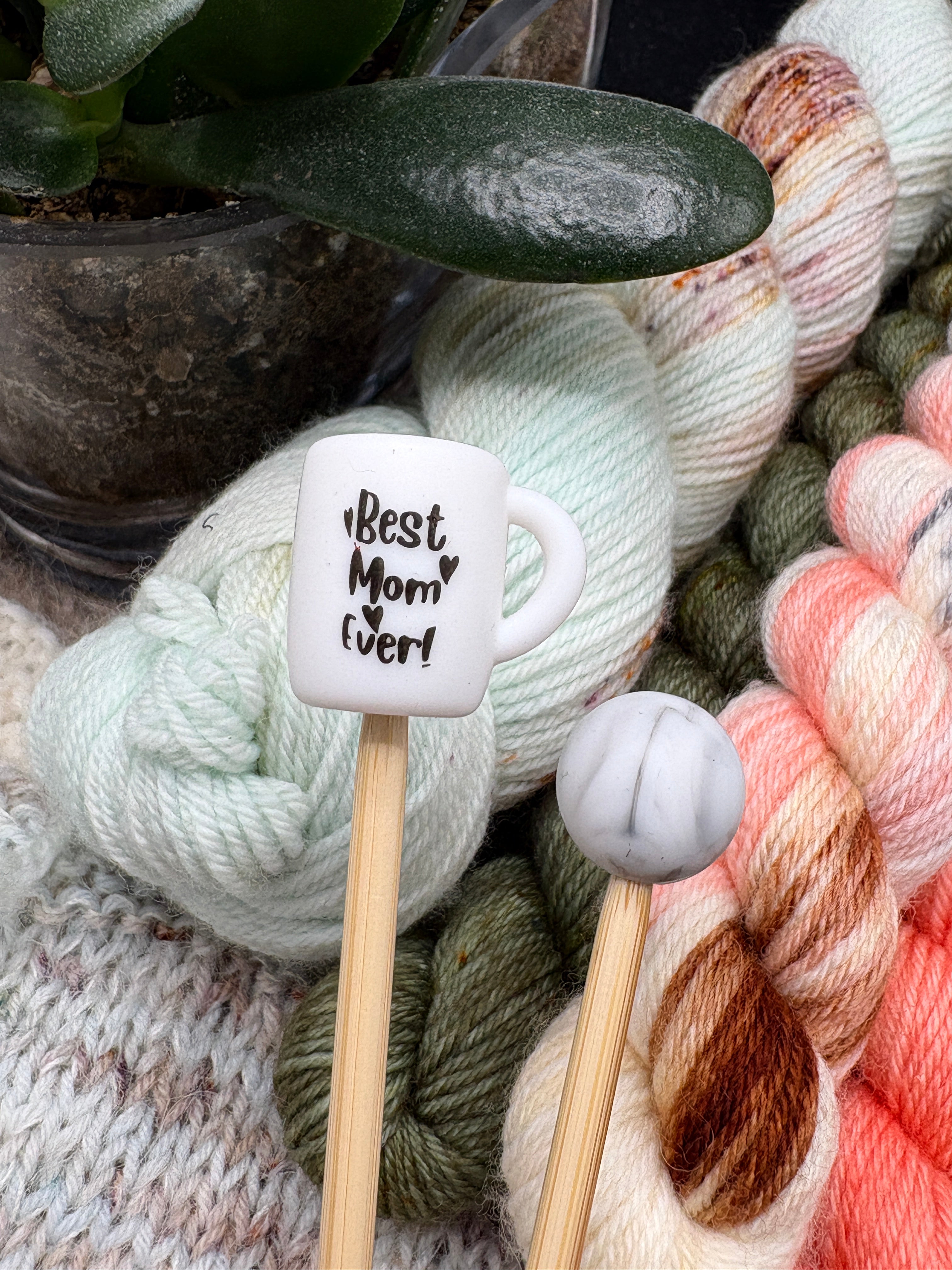 Silikoniset puikkostopparit (2 kpl) - Muki tekstillä