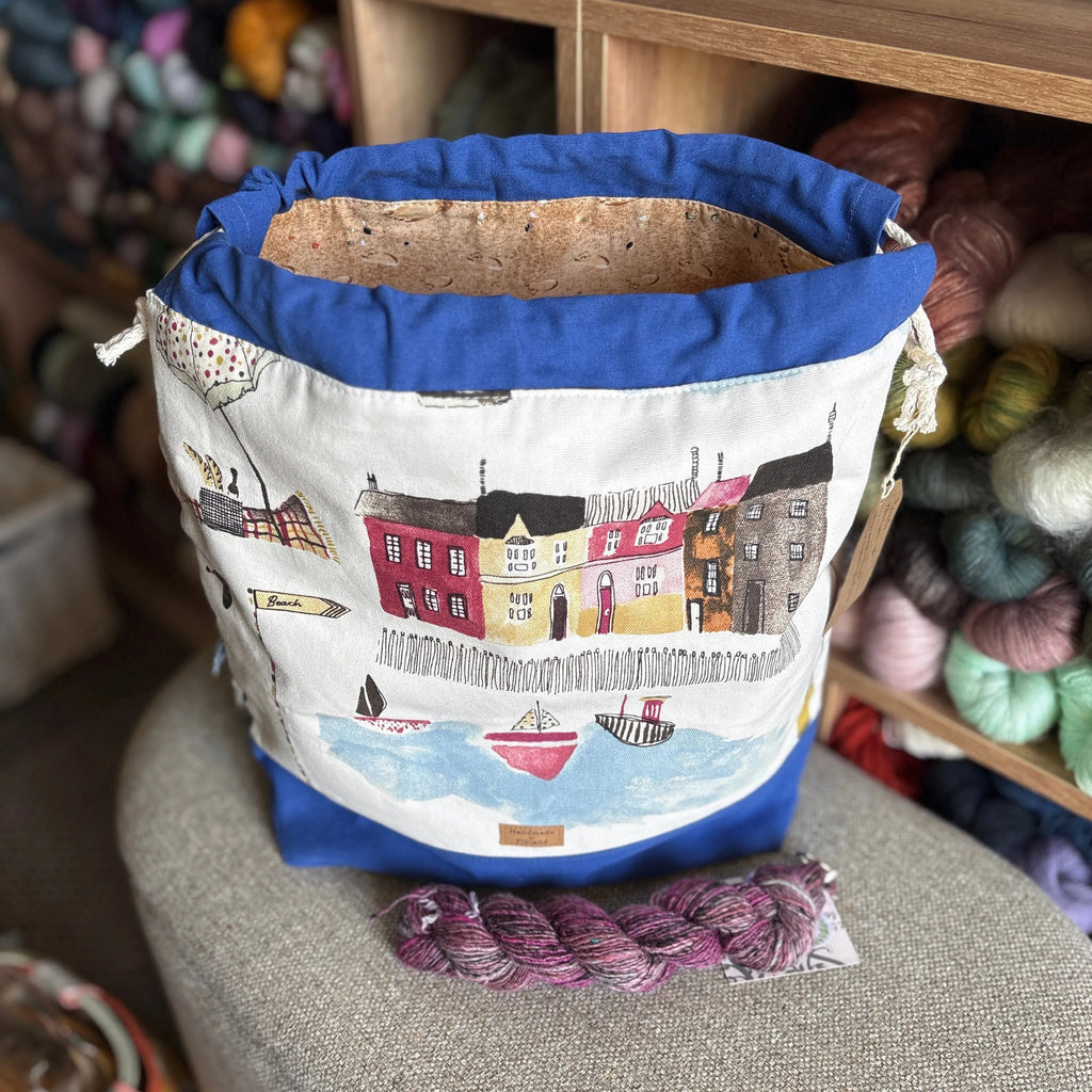 Carelia Handmade Iso projektipussi - Kaupunki