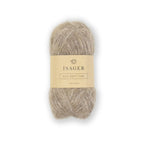 Isager Soft Fine 25 g – Ylellistä alpakkaa, silkkiä ja jakkia (150 m / 25 g). "Isagerin kashmir" tuo neuleeseen utuisen pehmeyden. Tilaa lanka heti!