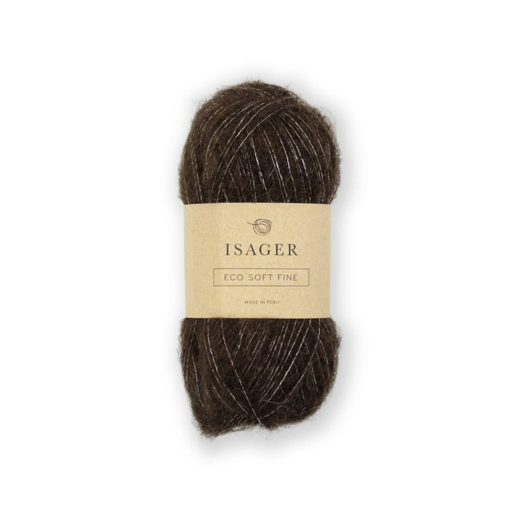 Isager Soft Fine 25 g – Ylellistä alpakkaa, silkkiä ja jakkia (150 m / 25 g). "Isagerin kashmir" tuo neuleeseen utuisen pehmeyden. Tilaa lanka heti!