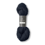 Isager Jensen 100 g (2x50 g) – Ryhdikäs 3-säikeinen tanskalainen villalanka palmikoihin ja pintaneuleisiin. Mulesing-vapaa. Tilaa lanka heti!