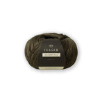 Isager Mulberry Silk 25 g – 100 % ylellinen mulperisilkkilanka. Tuo neuleeseen silkkisen pehmeyden ja kiillon toisen langan rinnalla. Tilaa silkki heti!