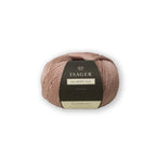 Isager Mulberry Silk 25 g – 100 % ylellinen mulperisilkkilanka. Tuo neuleeseen silkkisen pehmeyden ja kiillon toisen langan rinnalla. Tilaa silkki heti!