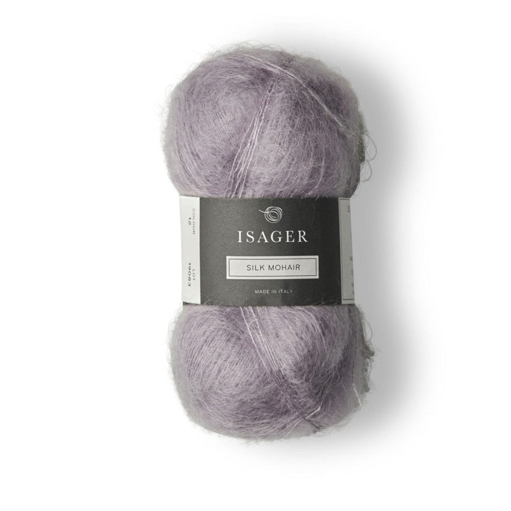 Isager Silk Mohair 25 g – Ylellinen 75 % RMS-mohairia ja 25 % silkkiä sisältävä yhdistelmälanka (212 m / 25 g). Tilaa unelmanpehmeä lanka heti!
