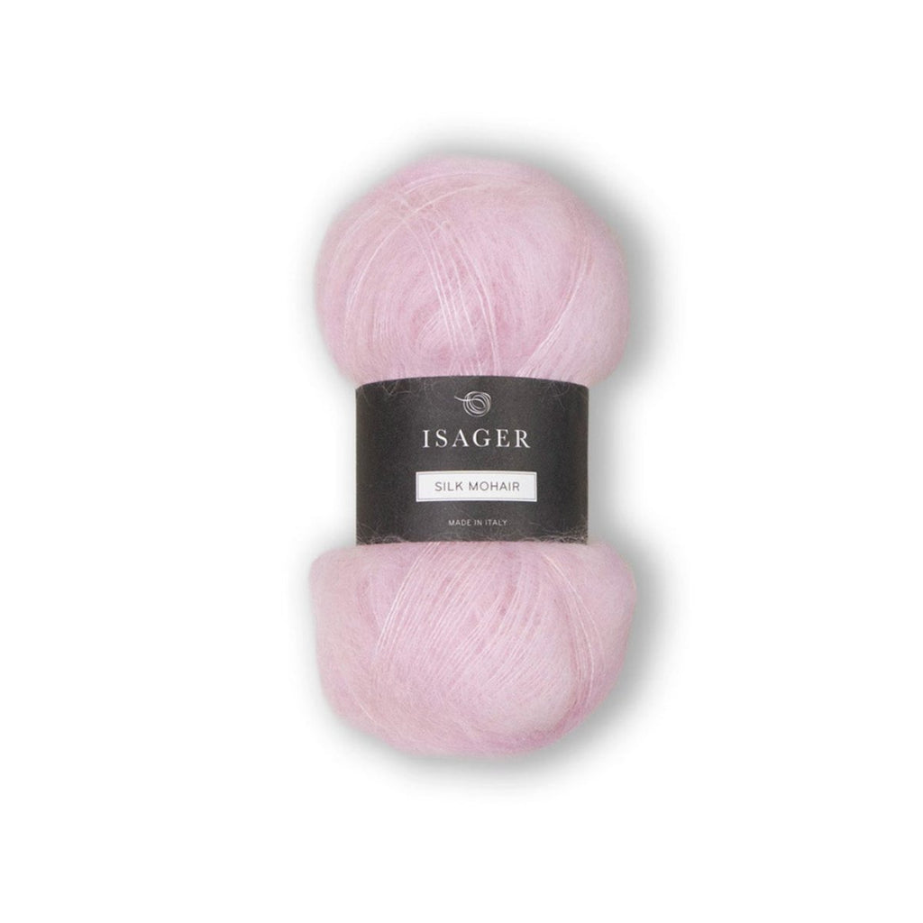 Isager Silk Mohair 25 g – Ylellinen 75 % RMS-mohairia ja 25 % silkkiä sisältävä yhdistelmälanka (212 m / 25 g). Tilaa unelmanpehmeä lanka heti!