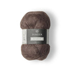 Isager Silk Mohair 25 g – Ylellinen 75 % RMS-mohairia ja 25 % silkkiä sisältävä yhdistelmälanka (212 m / 25 g). Tilaa unelmanpehmeä lanka heti!