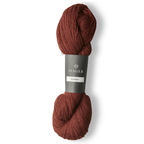 Isager Tvinni 100 g (2x50 g) – Ensiluokkainen 2-säikeinen merinokaritsanvilla (510 m / 100 g). Kestävä ja monikäyttöinen. Tilaa ihana lanka heti!