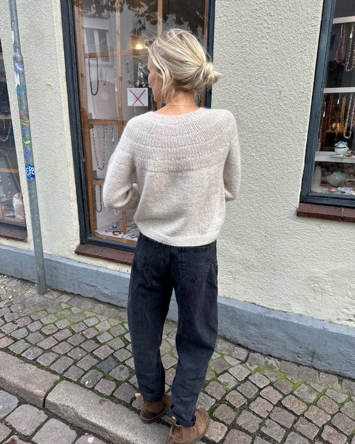 Anker’s Sweater – My Size on PetiteKnitin ikoninen ja ajaton klassikkovillapaita aikuisille.