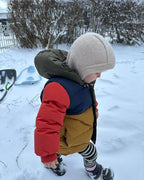 Everyday Balaclava on klassinen, erinomaisesti istuva ja ihanan lämmin kypärämyssy lapsille vauvasta kouluikäiseen.