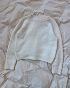 No Frills Sweater (Ei hienouksia -villapaita) on nimensä mukaisesti selkeälinjainen, ajaton ja monikäyttöinen perusvillapaita ilman turhia krumeluureja.