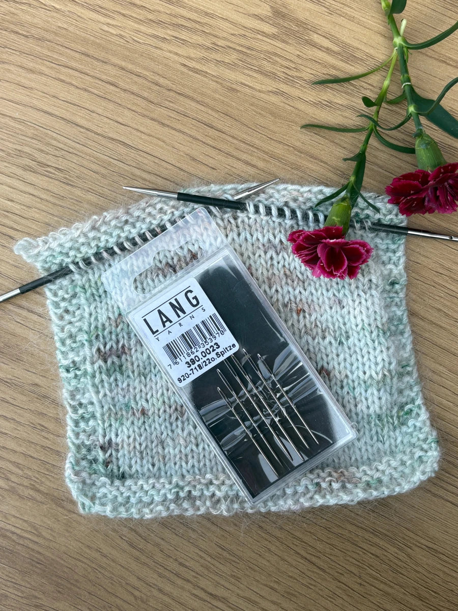 Lang Yarns Kirjontaneulat -
