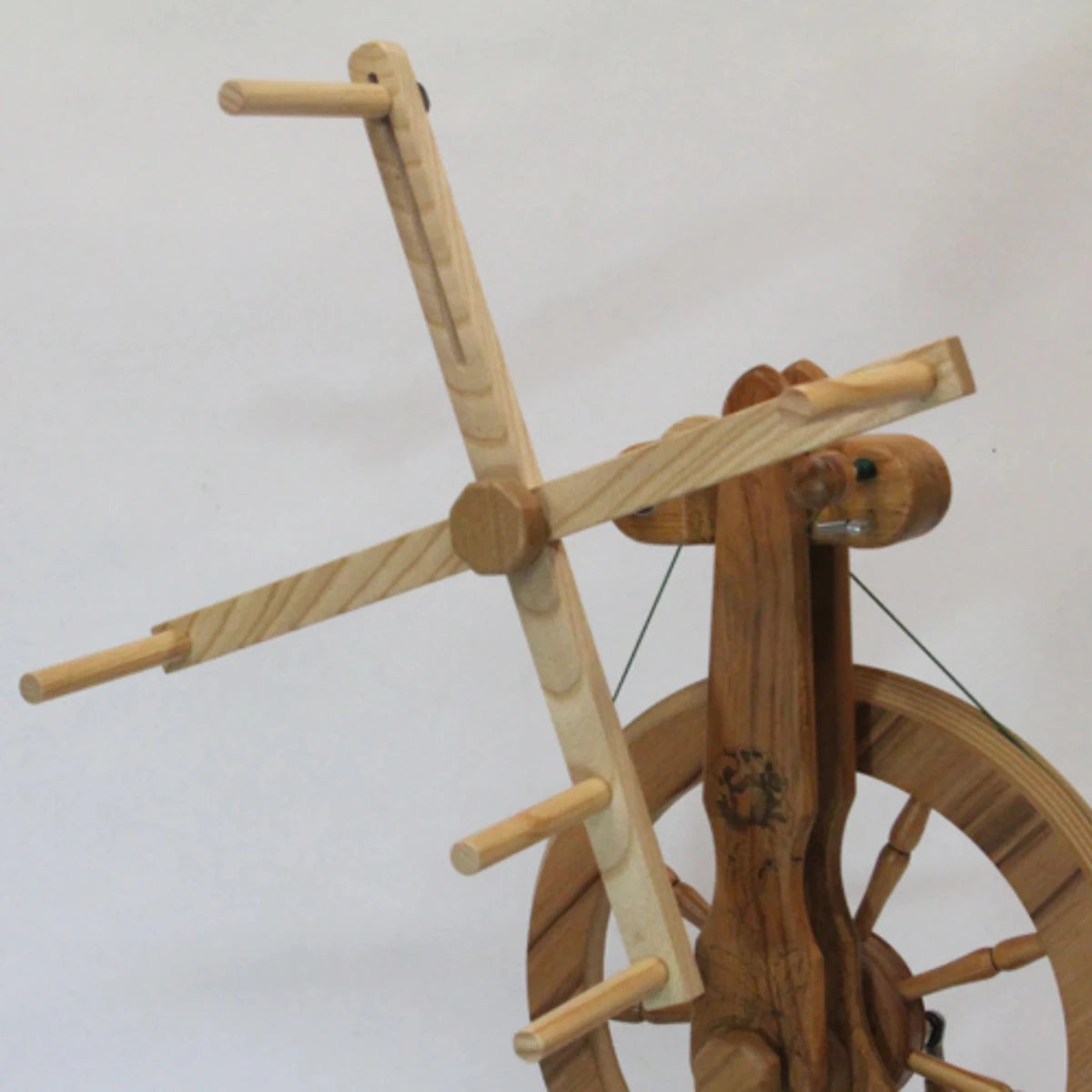 Majacraft Vyyhdinpuut Rukkiin (Wheel Skeiner) -