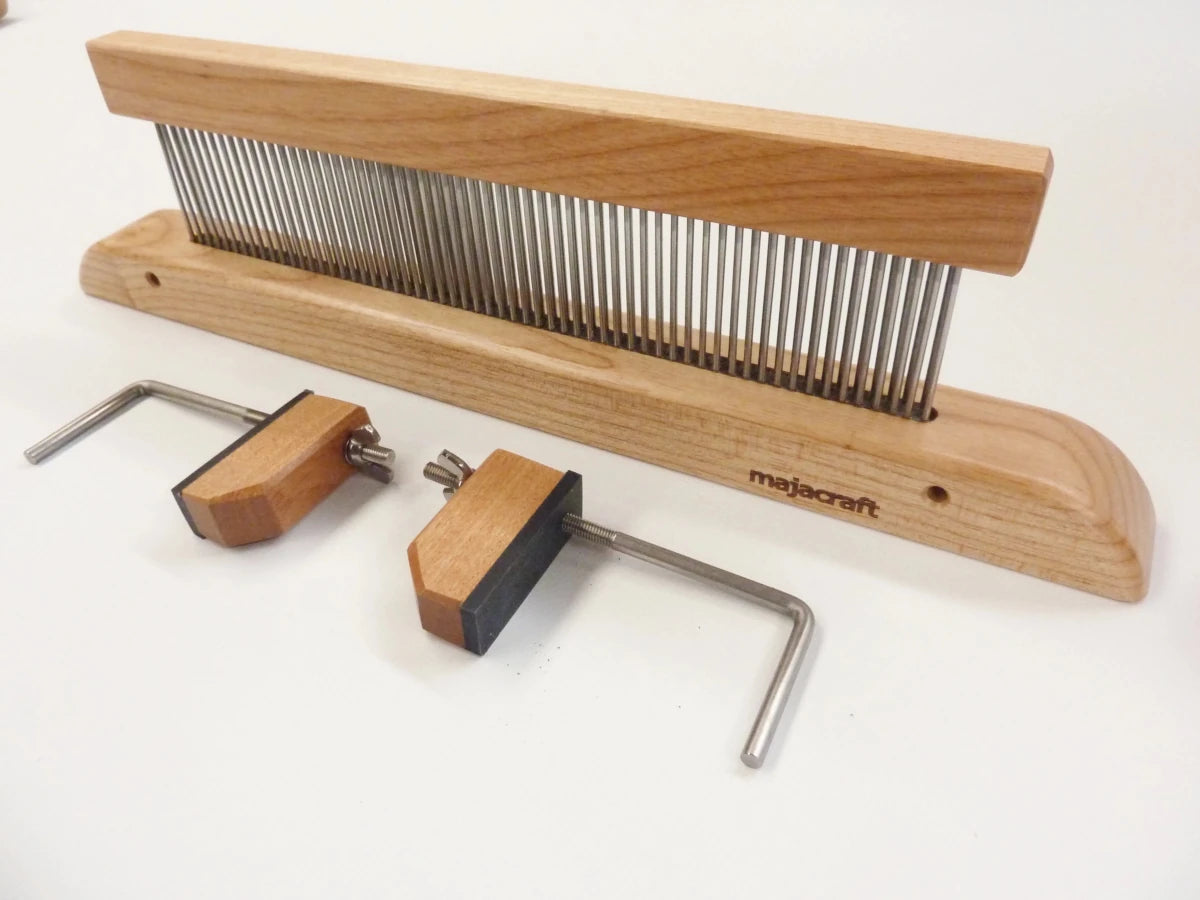 Majacraft Yksirivinen Häkilä (1-Row Hackle) -