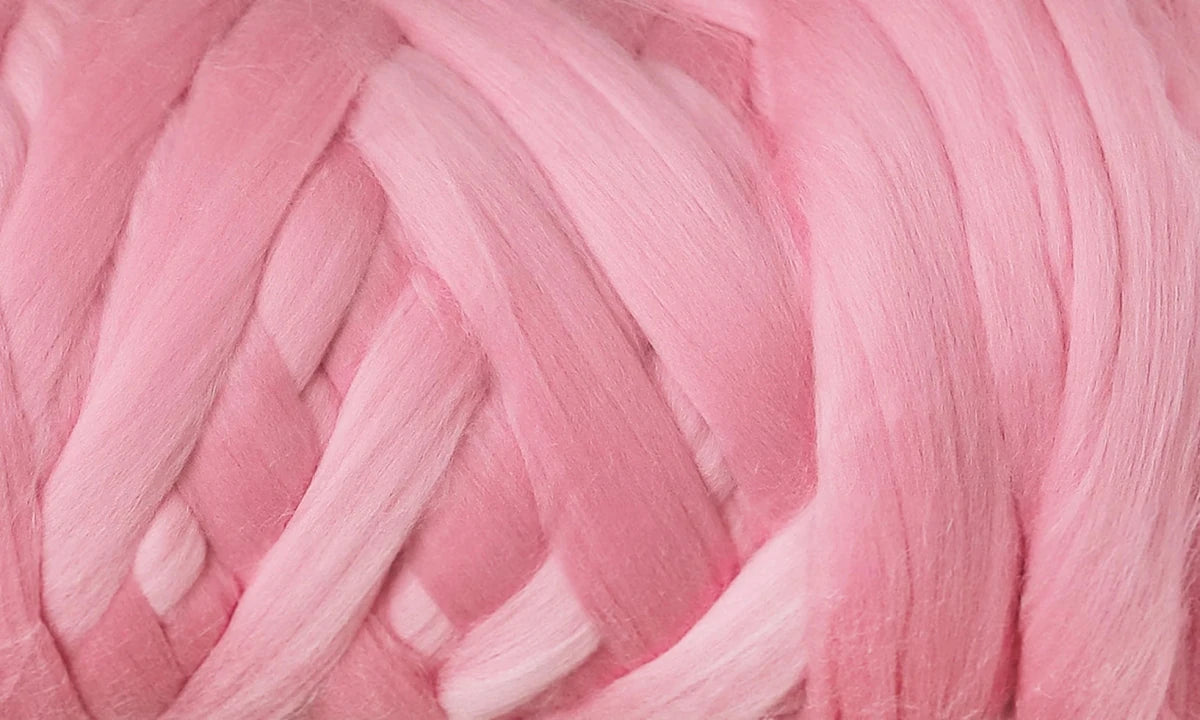 Merino lux - Powder Pink ( W354 ), 50 g -