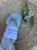 Lumoava merino-silkki lace