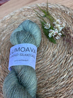 Lumoava merino-silkki lace