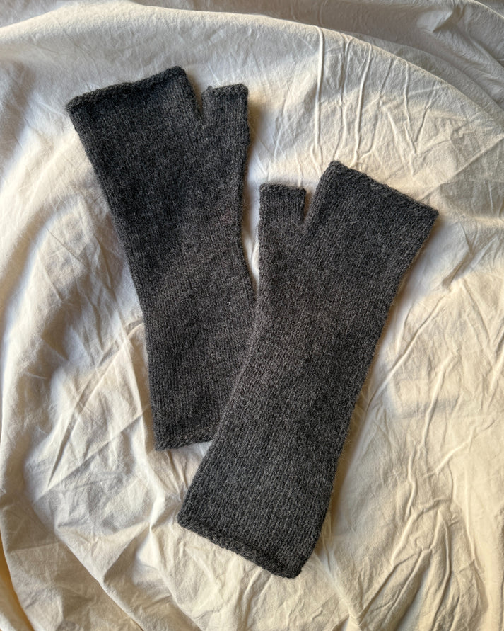 Penny Gloves -kämmekkäät ovat ylelliset, sirot ja ajattoman kauniit ranteenlämmittimet,