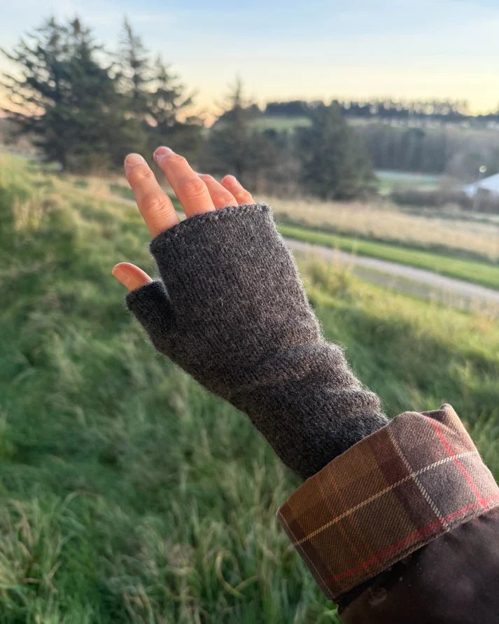 Penny Gloves -kämmekkäät ovat ylelliset, sirot ja ajattoman kauniit ranteenlämmittimet,