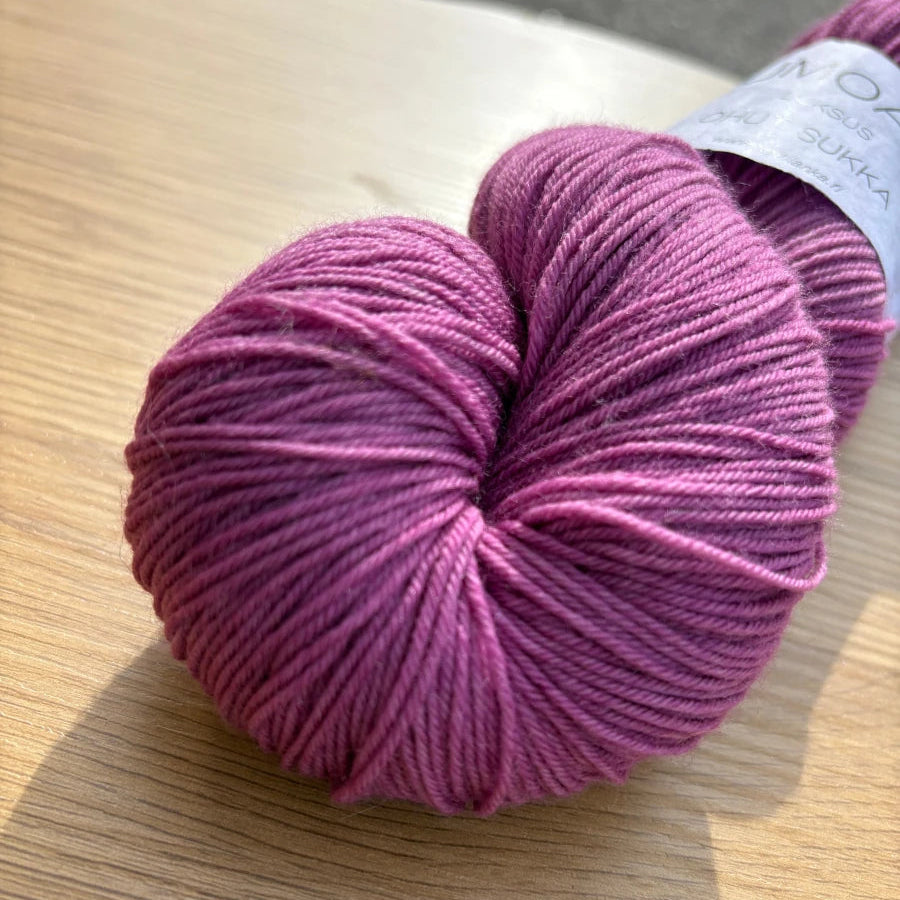 Nettilanka - Lumoava Luksus ohut sukkalanka - Purppura